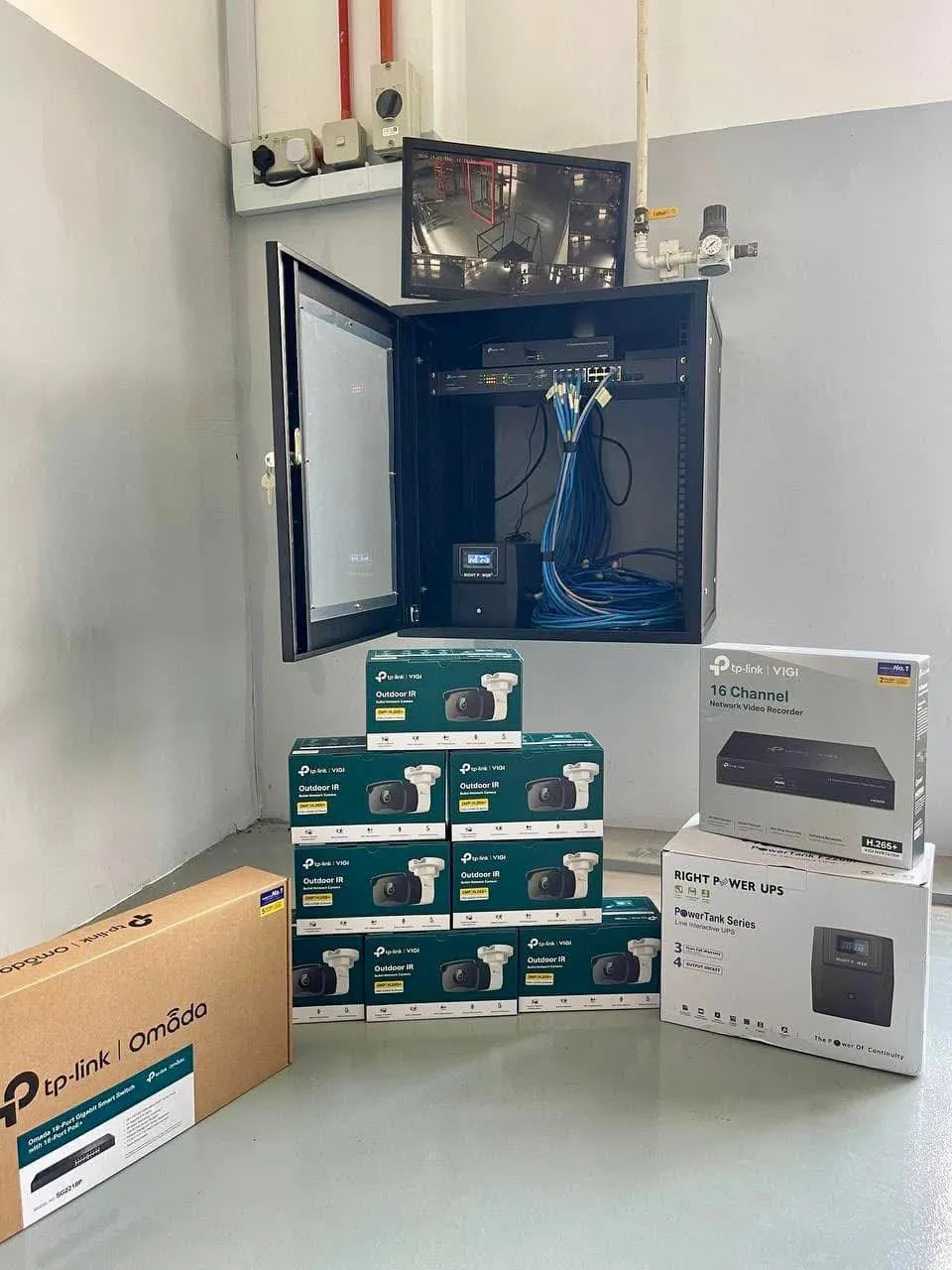 Pemasangan kerajaan & komersial oleh HSS WirelessCCTV