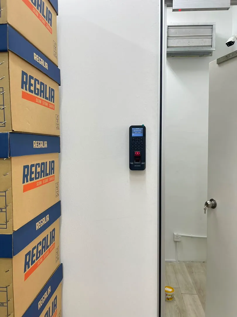 Pemasangan interkom & rangkaian oleh HSS WirelessCCTV